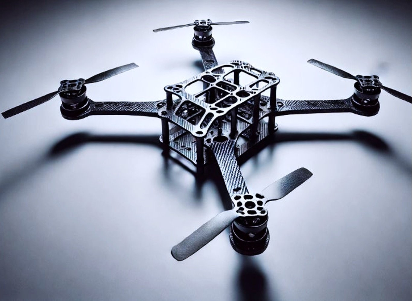 Drone types, frames, and internal components